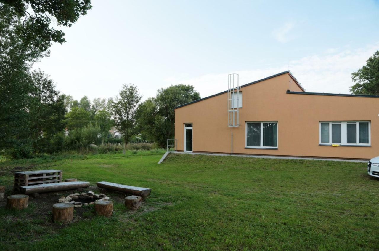 Penzion - Apartments Pod Javorici Horni Dubenky Екстериор снимка